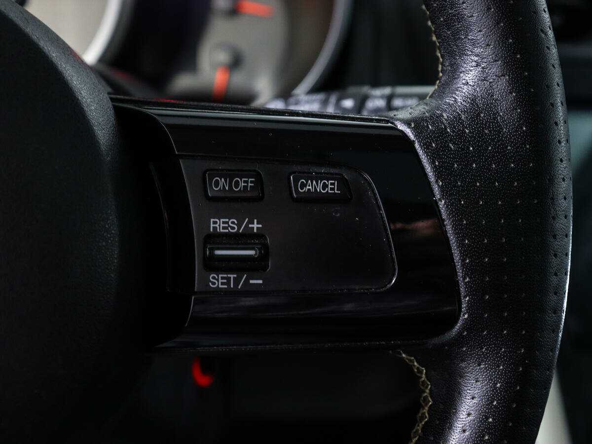 Mazda CX-7 с пробегом — 2007 год. Фото: #19