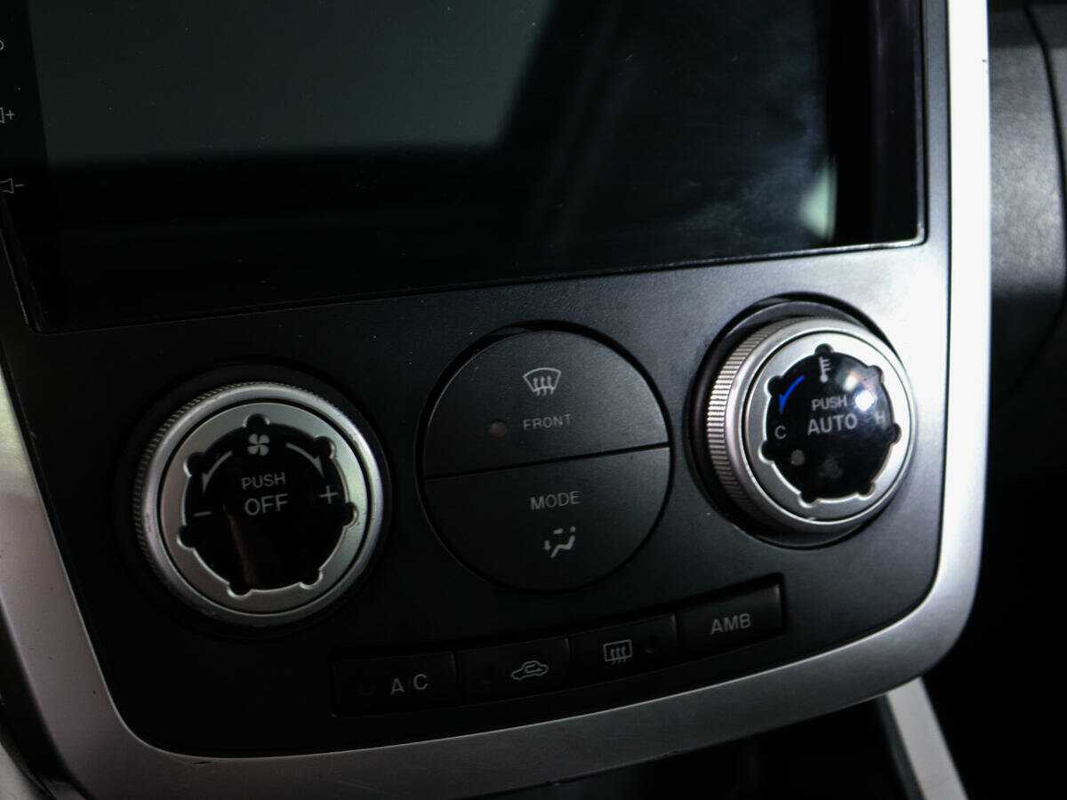 Mazda CX-7 с пробегом — 2007 год. Фото: #20