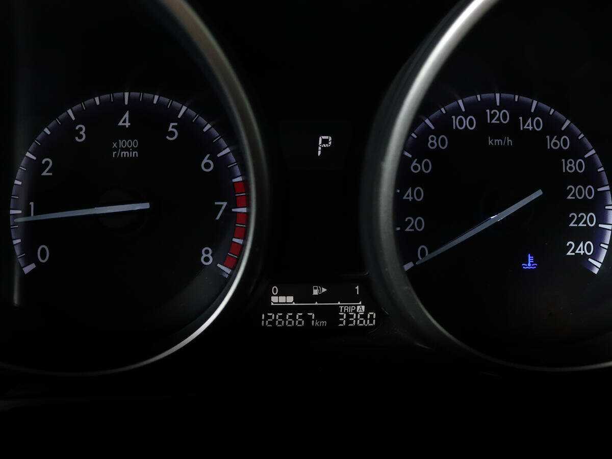 Mazda 3 с пробегом — 2012 год. Фото: #8