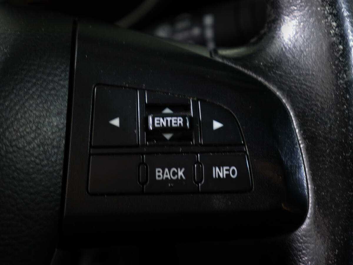 Mazda 3 с пробегом — 2012 год. Фото: #15