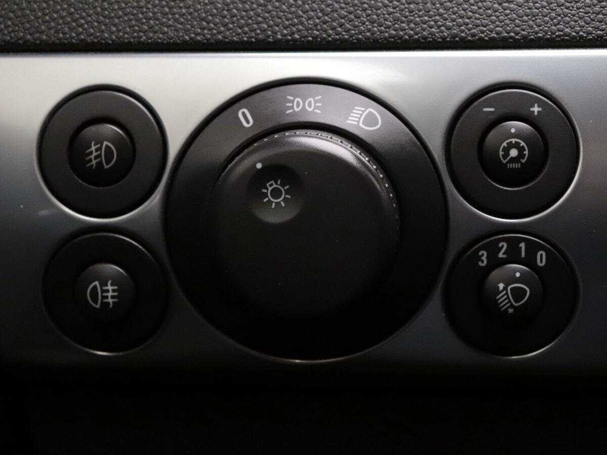 Opel Astra с пробегом — 2007 год. Фото: #13