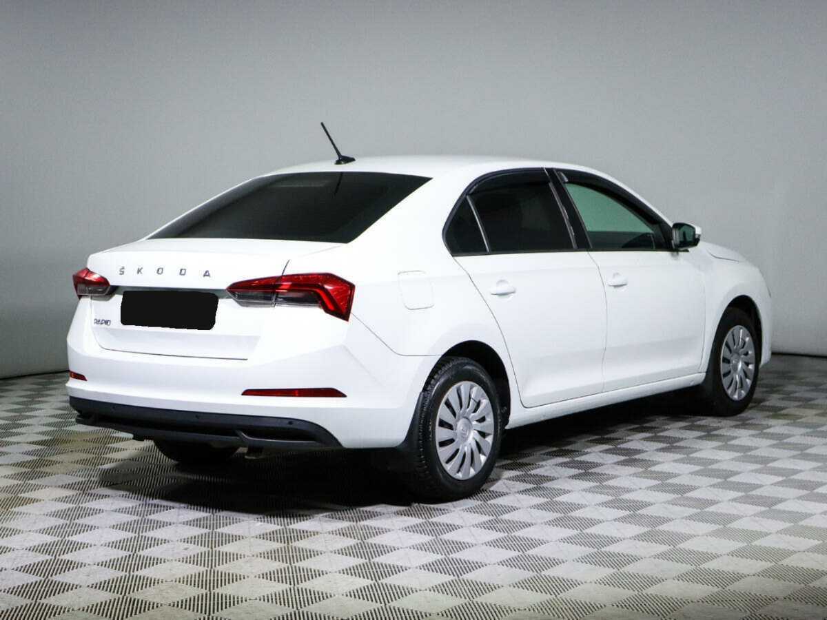 Skoda Rapid с пробегом — 2021 год. Фото: #3