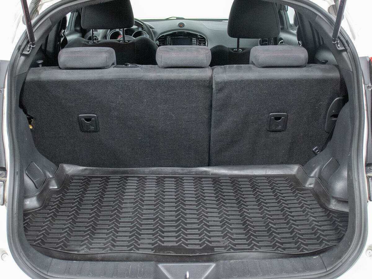 Nissan Juke Nismo с пробегом — 2013 год. Фото: #19