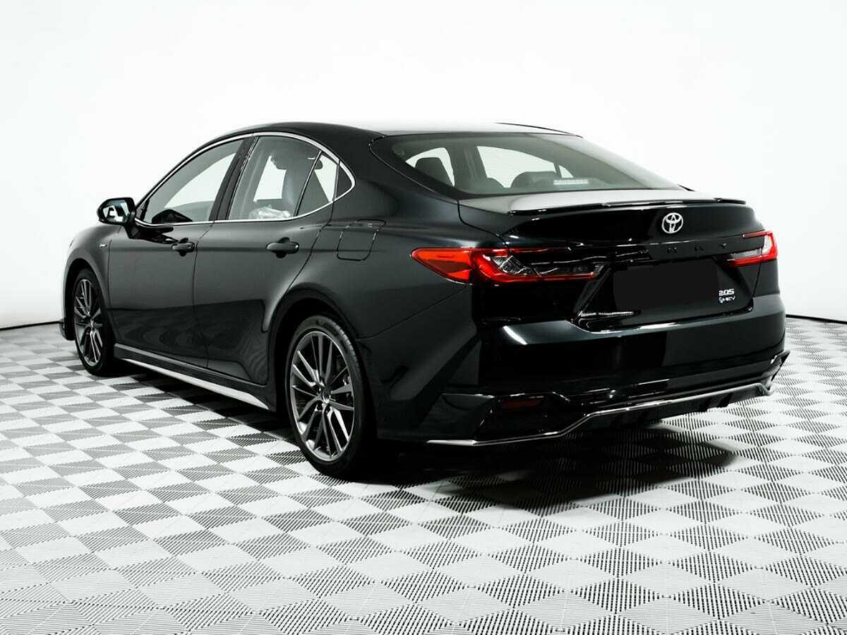 Toyota Camry с пробегом — 2024 год. Фото: #6