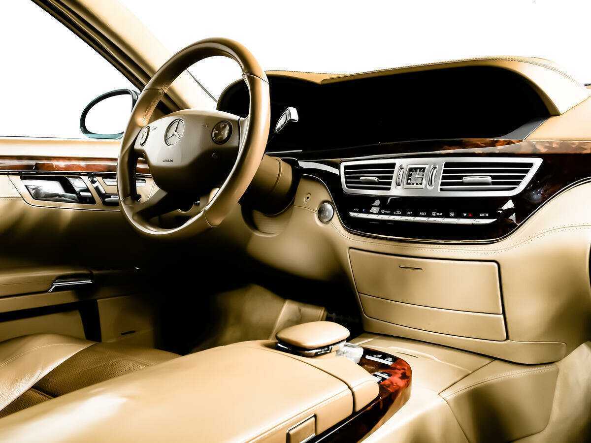 Mercedes-Benz S-Класс AMG с пробегом — 2007 год. Фото: #8