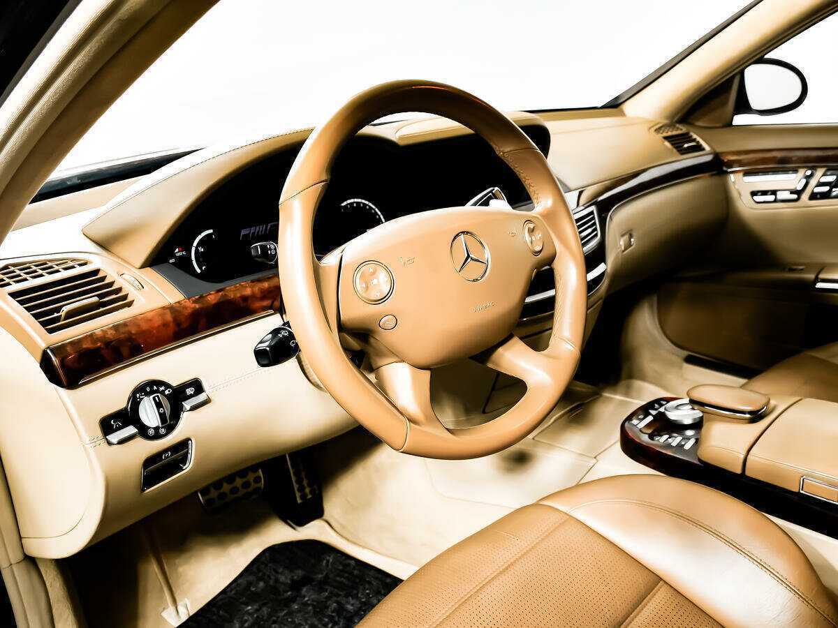 Mercedes-Benz S-Класс AMG с пробегом — 2007 год. Фото: #12