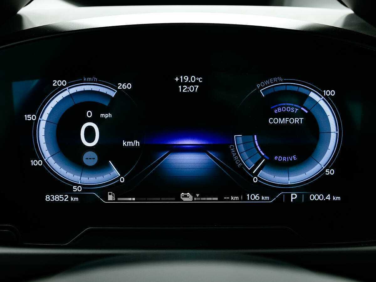 BMW i8 с пробегом — 2016 год. Фото: #9