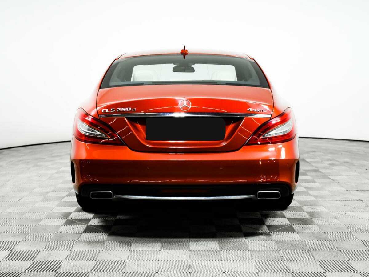Mercedes-Benz CLS с пробегом — 2016 год. Фото: #5
