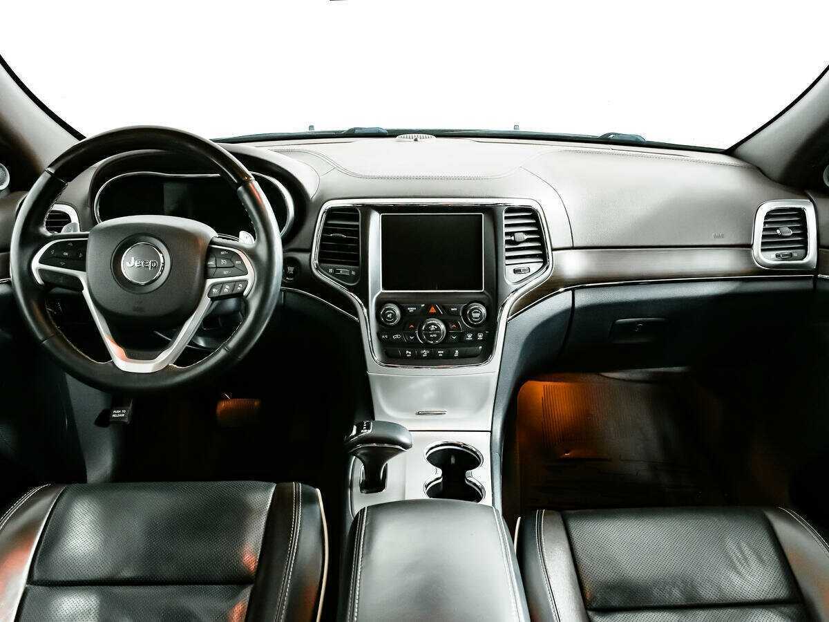 Jeep Grand Cherokee с пробегом — 2014 год. Фото: #9