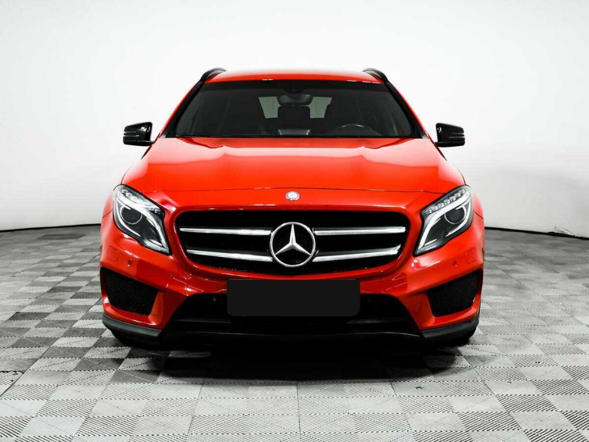 Mercedes-Benz GLA с пробегом — 2014 год. Фото: #1