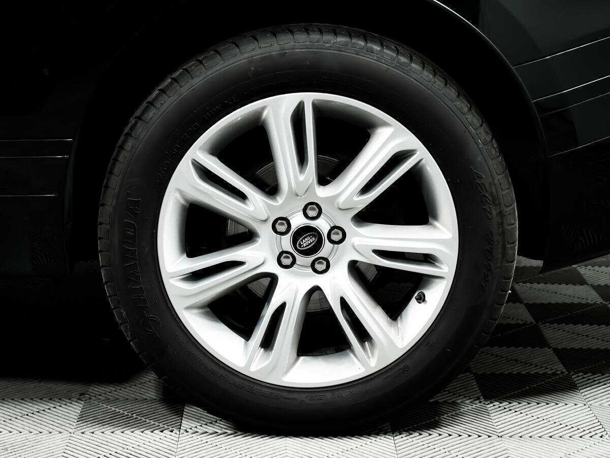 Land Rover Range Rover Velar с пробегом — 2019 год. Фото: #13