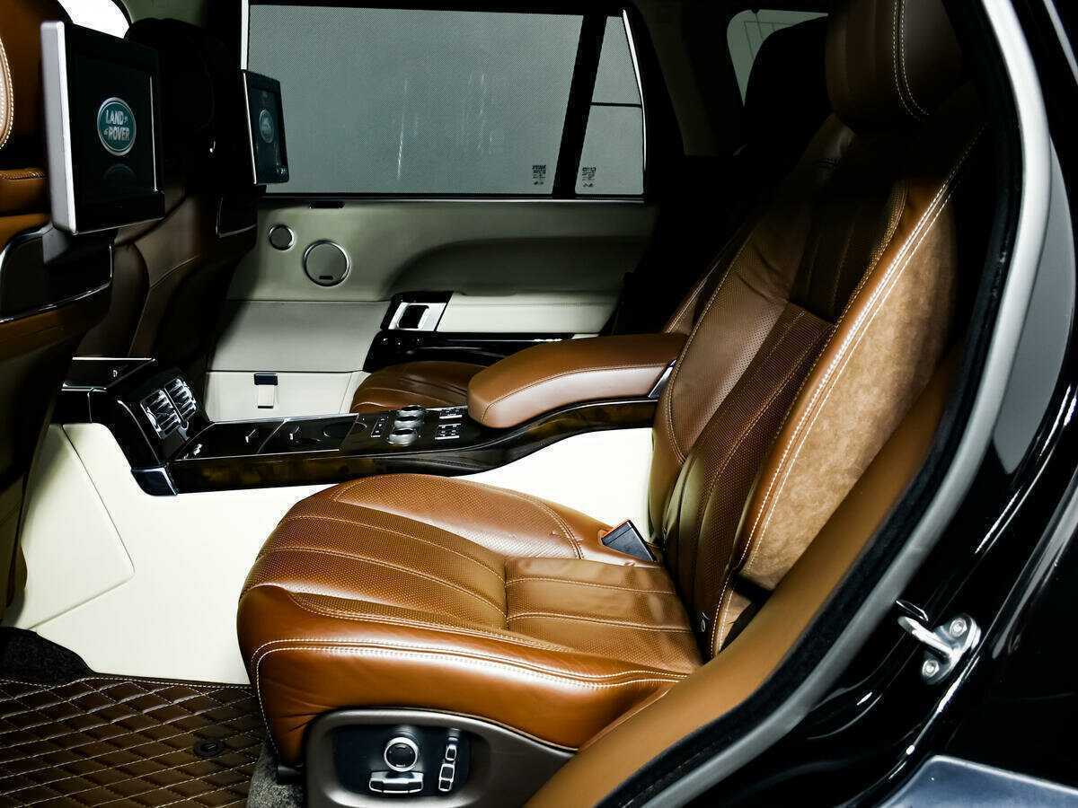 Land Rover Range Rover с пробегом — 2016 год. Фото: #9