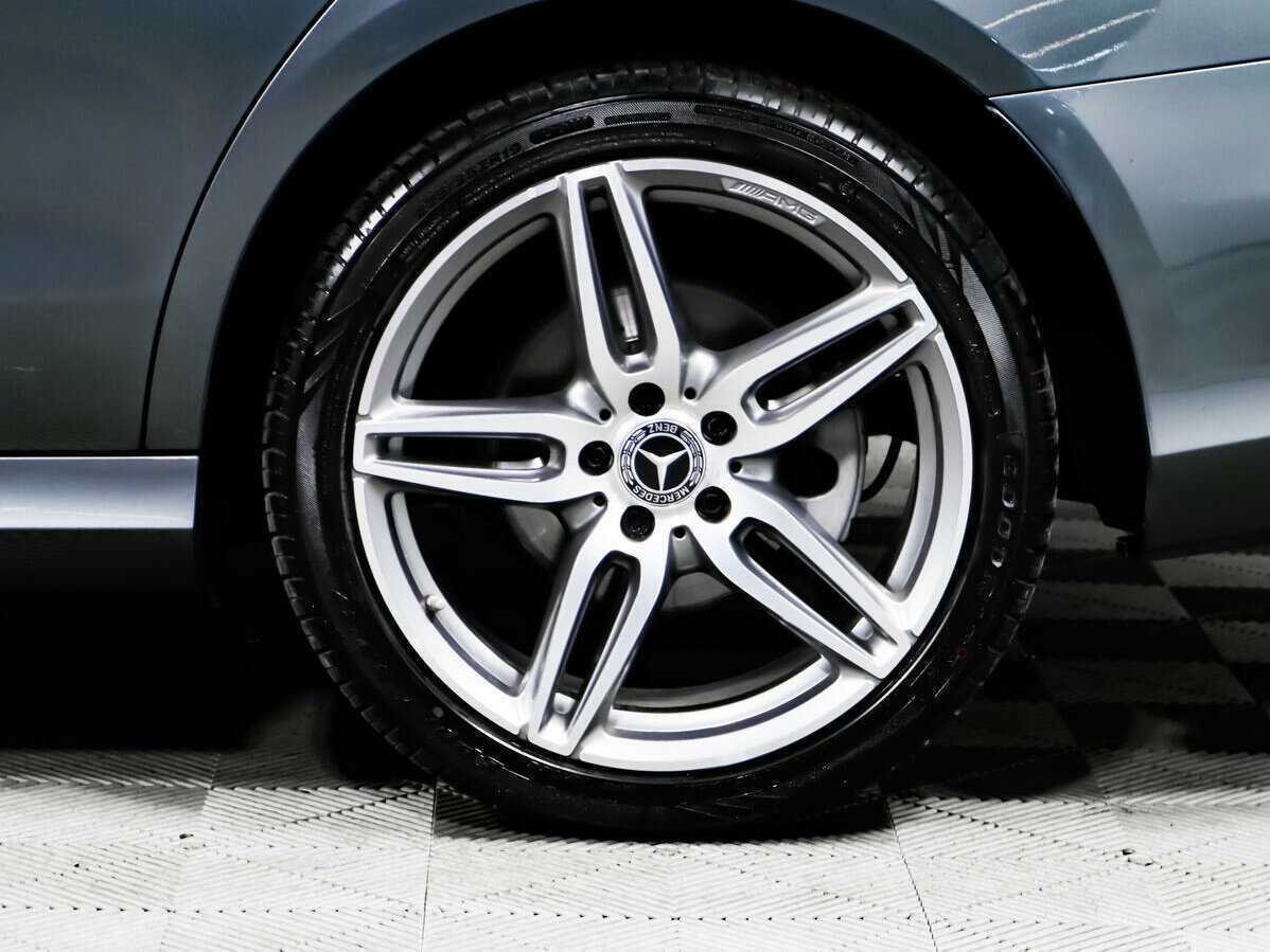 Mercedes-Benz E-Класс с пробегом — 2020 год. Фото: #12