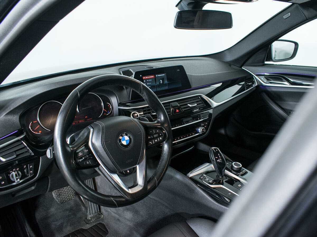 BMW 5 серии с пробегом — 2019 год. Фото: #12