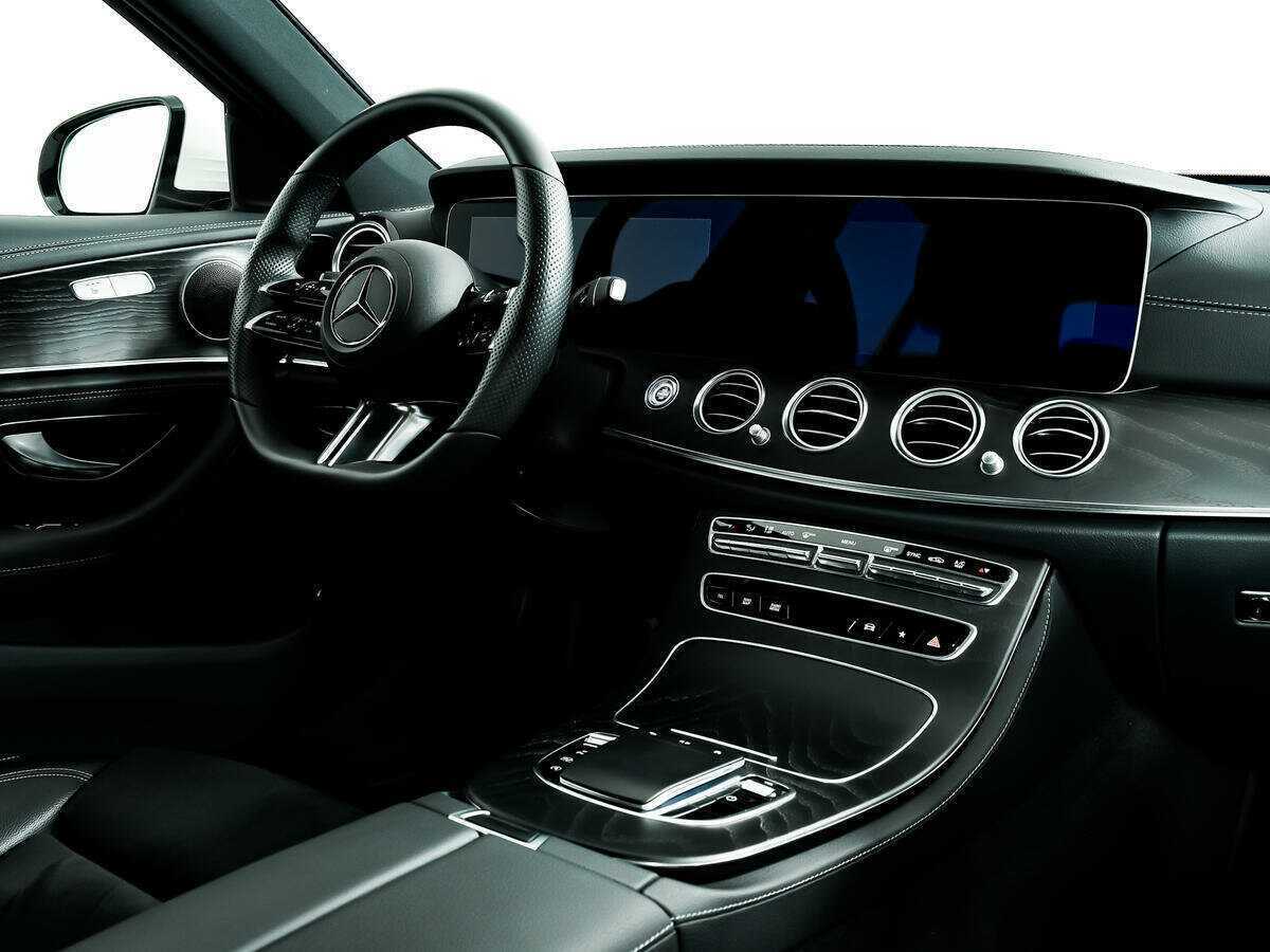 Mercedes-Benz E-Класс с пробегом — 2022 год. Фото: #8