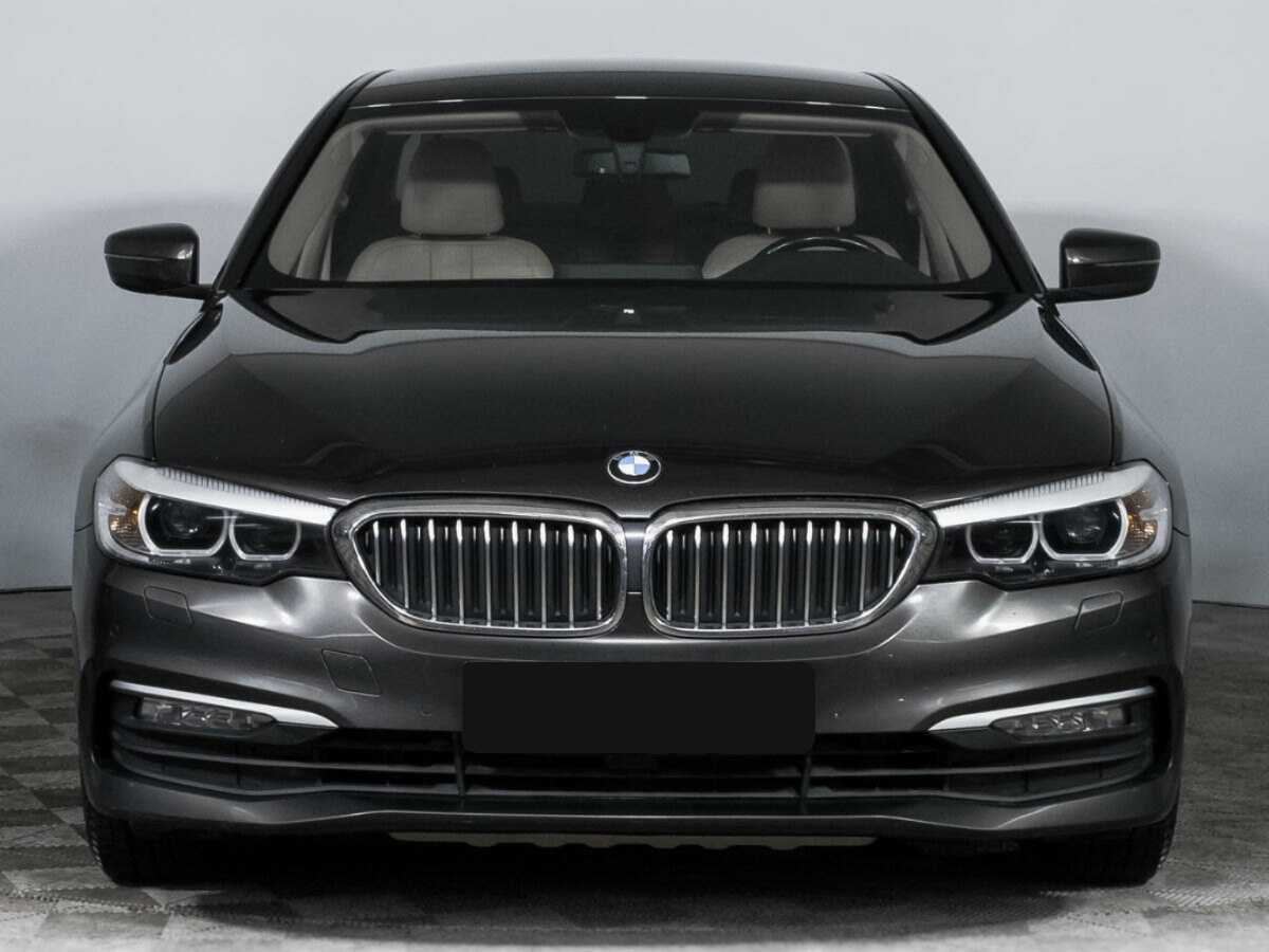 BMW 5 серии с пробегом — 2017 год. Фото: #1