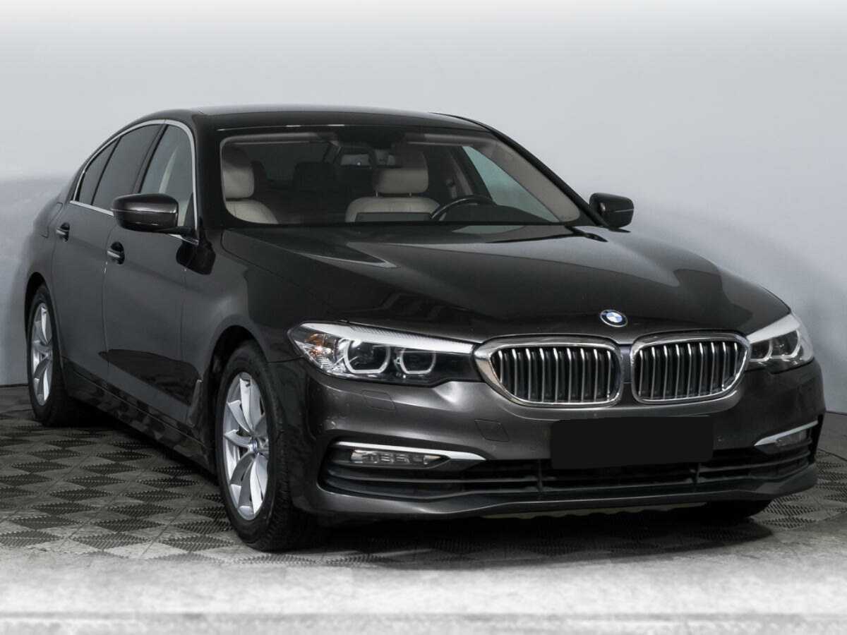 BMW 5 серии с пробегом — 2017 год. Фото: #2