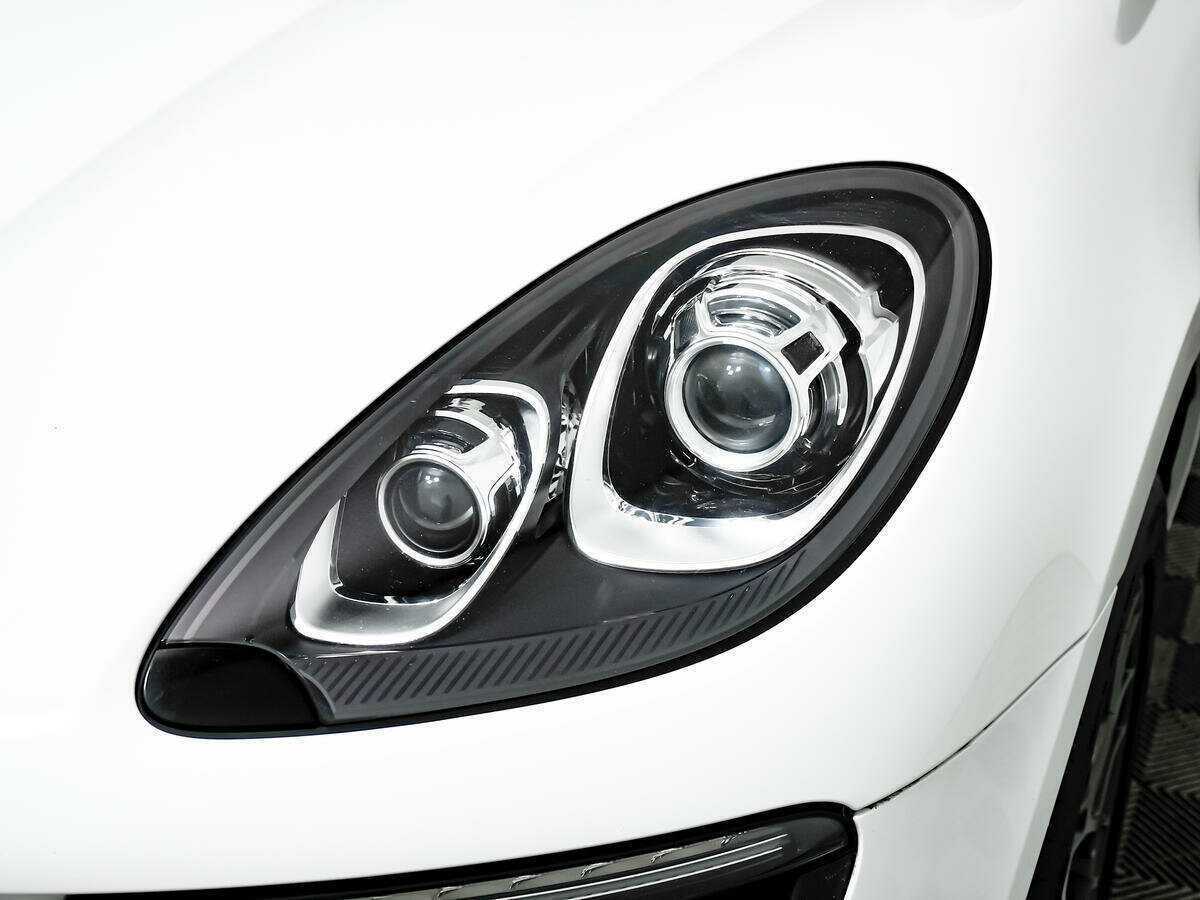 Porsche Macan с пробегом — 2014 год. Фото: #14