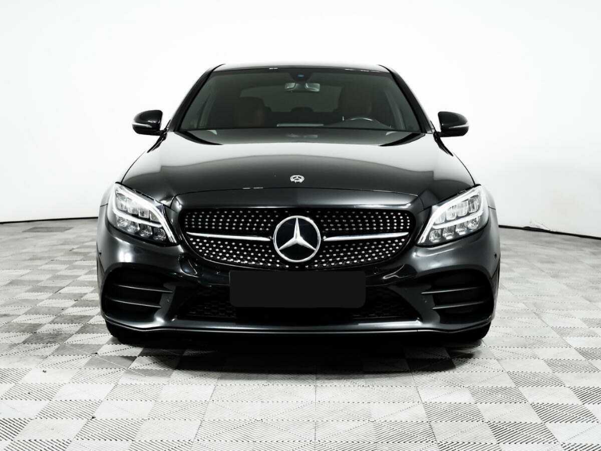 Mercedes-Benz C-Класс с пробегом — 2019 год. Фото: #1
