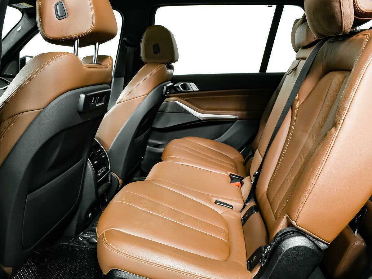 BMW X7 с пробегом — 2019 год. Фото: #9