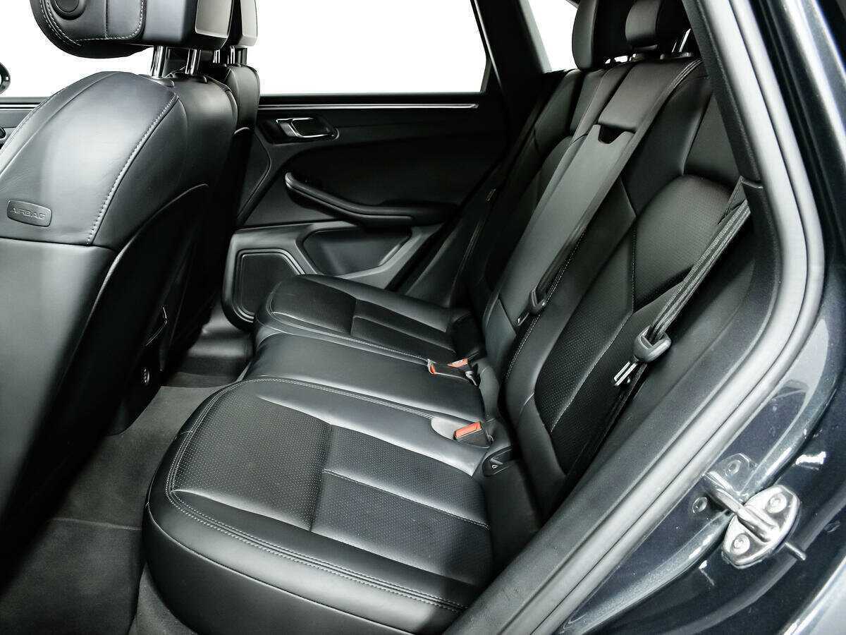 Porsche Macan с пробегом — 2019 год. Фото: #11