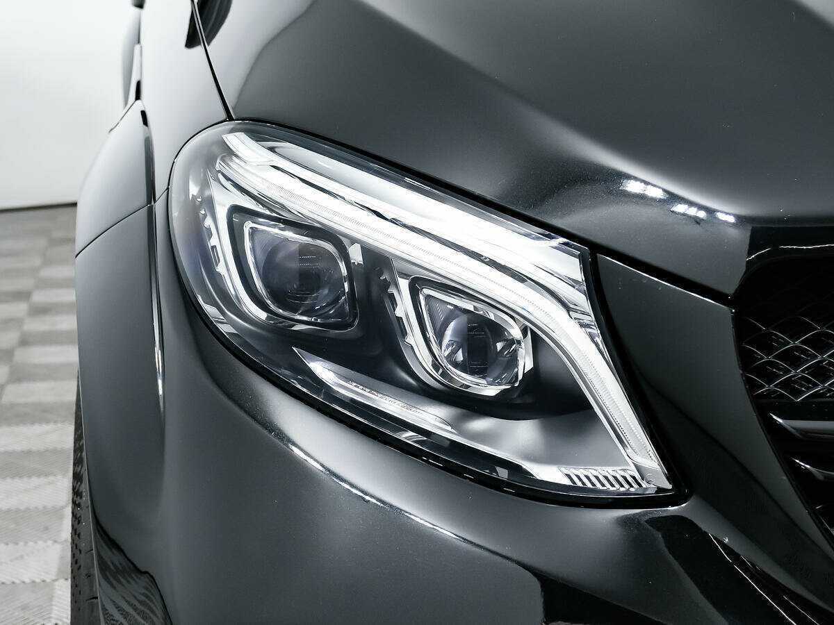 Mercedes-Benz GLE Coupe AMG с пробегом — 2017 год. Фото: #12