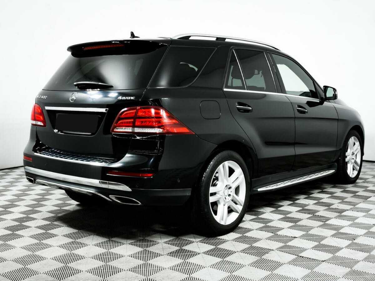 Mercedes-Benz GLE с пробегом — 2016 год. Фото: #4