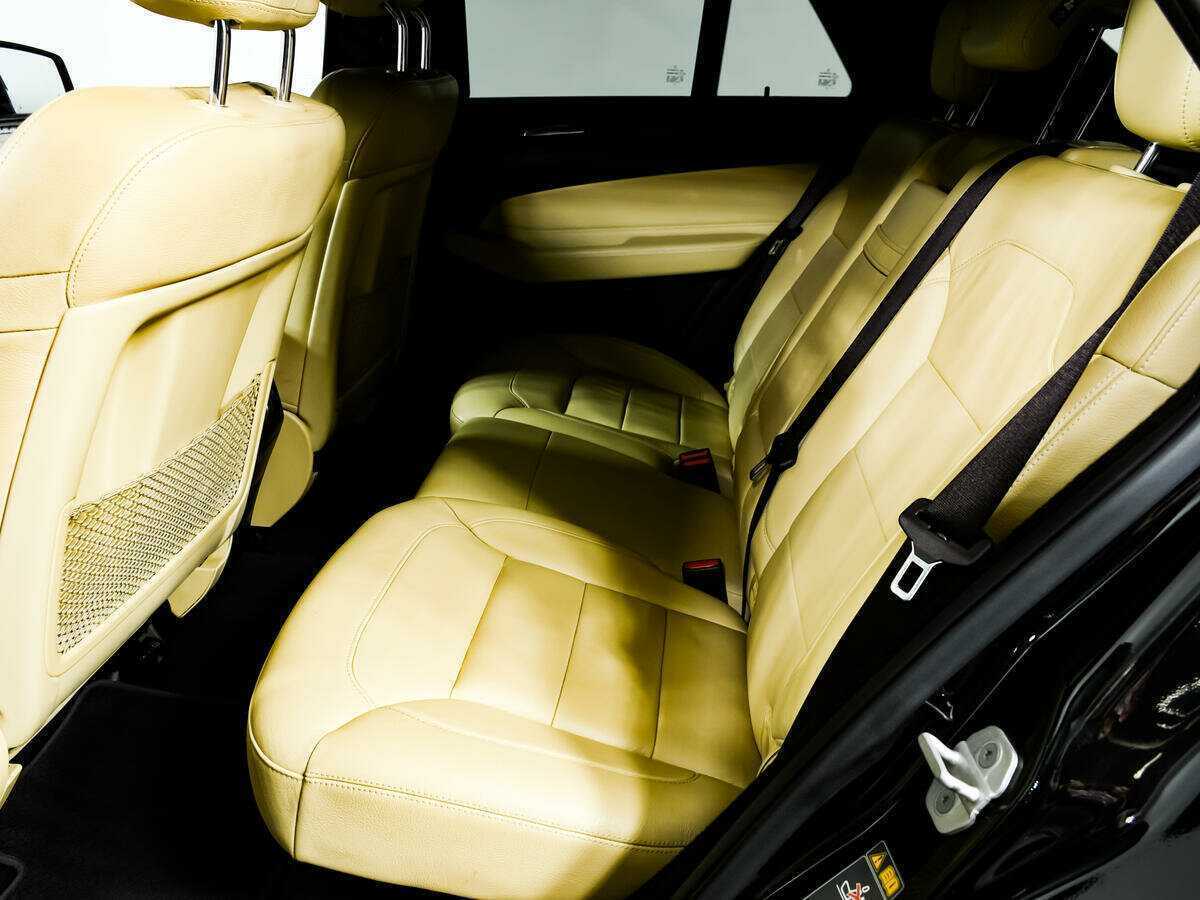 Mercedes-Benz GLE с пробегом — 2016 год. Фото: #11