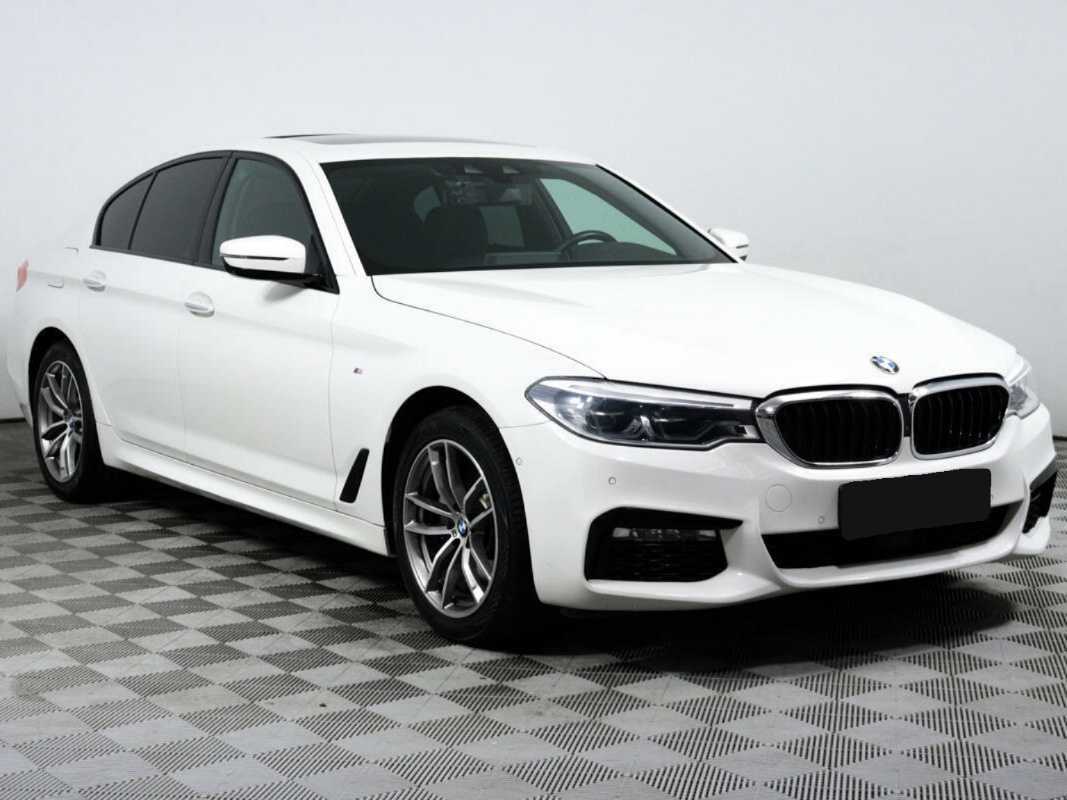 BMW 5 серии с пробегом — 2017 год. Фото: #2