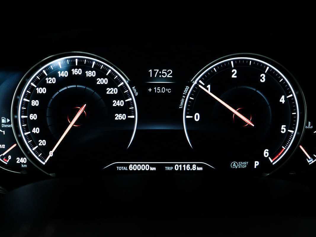 BMW 5 серии с пробегом — 2017 год. Фото: #9