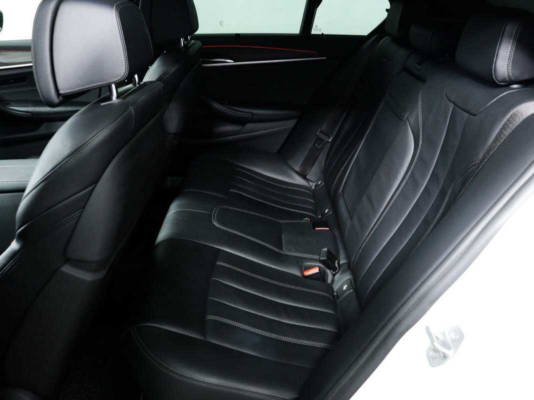 BMW 5 серии с пробегом — 2017 год. Фото: #11