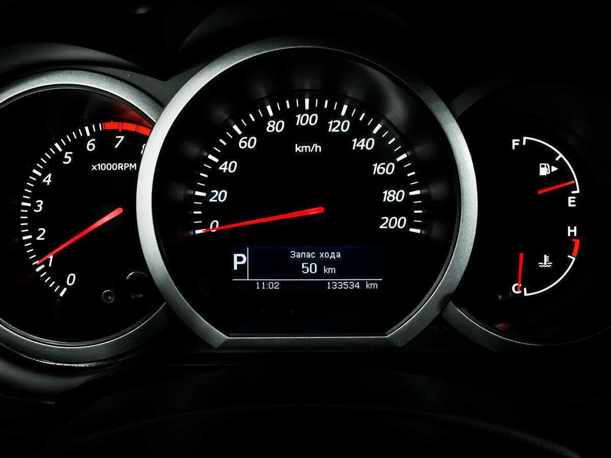 Suzuki Grand Vitara с пробегом — 2011 год. Фото: #9