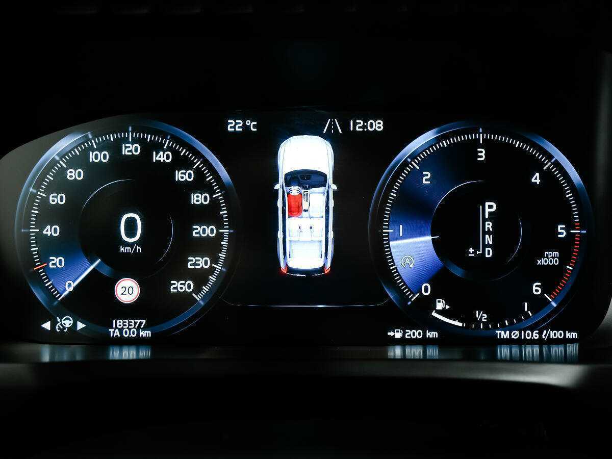 Volvo XC90 с пробегом — 2017 год. Фото: #7