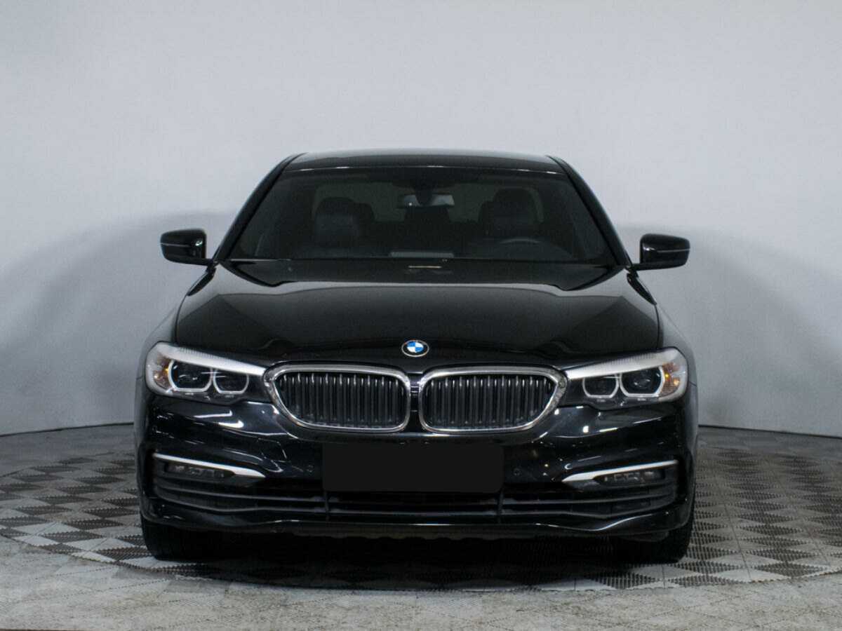 BMW 5 серии с пробегом — 2018 год. Фото: #1