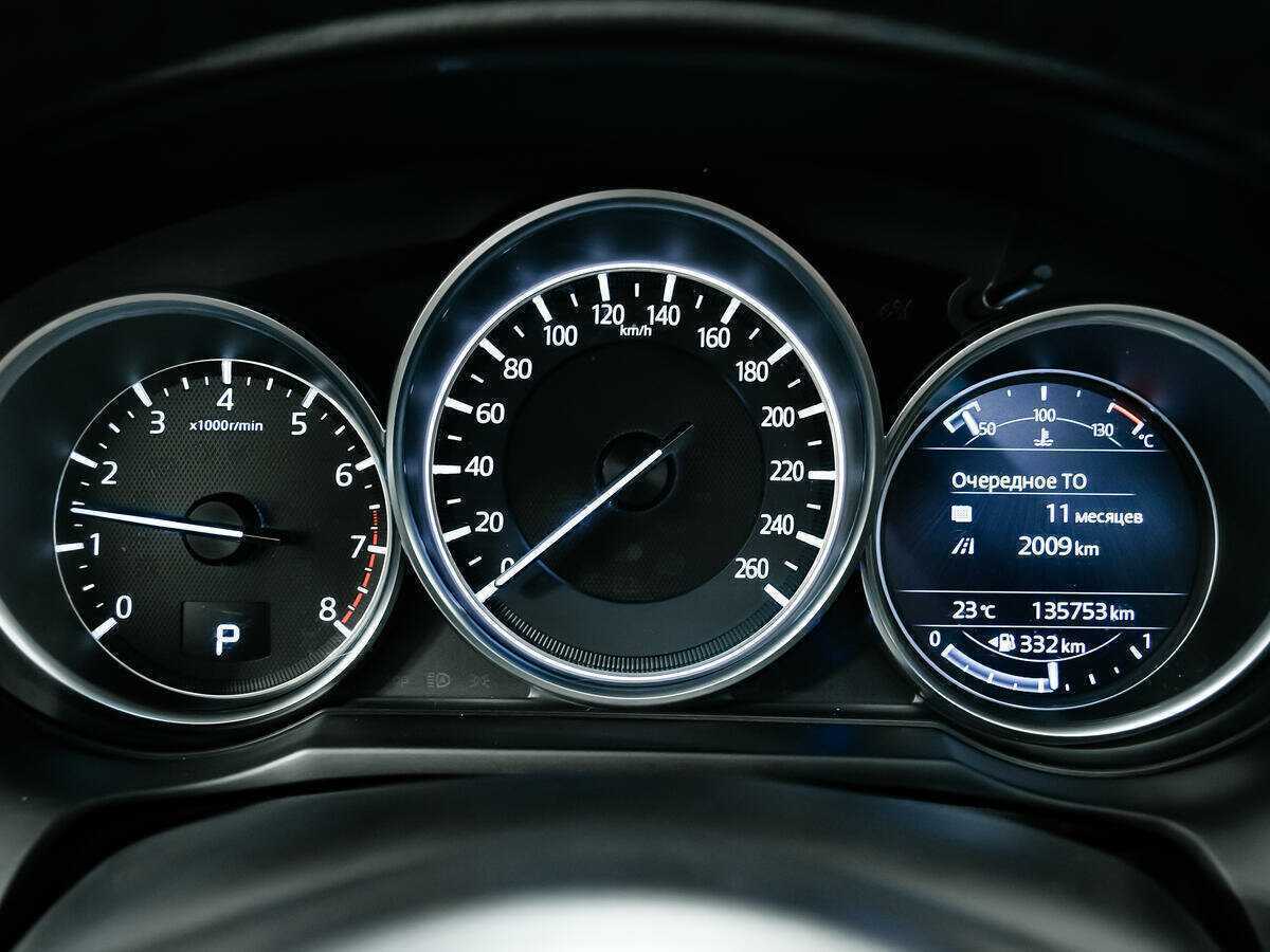 Mazda 6 с пробегом — 2017 год. Фото: #9