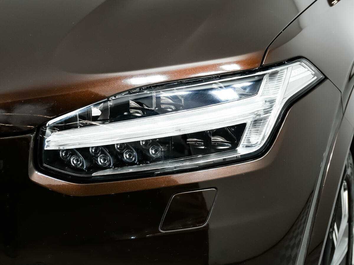 Volvo XC90 с пробегом — 2017 год. Фото: #13