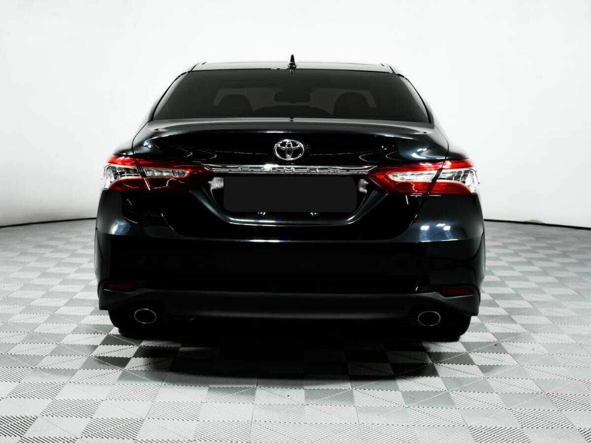 Toyota Camry с пробегом — 2022 год. Фото: #5
