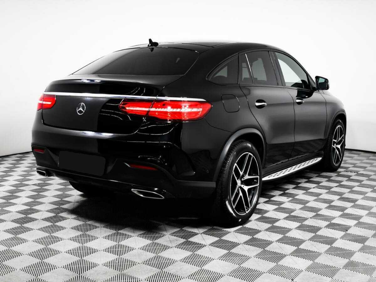 Mercedes-Benz GLE Coupe с пробегом — 2016 год. Фото: #4