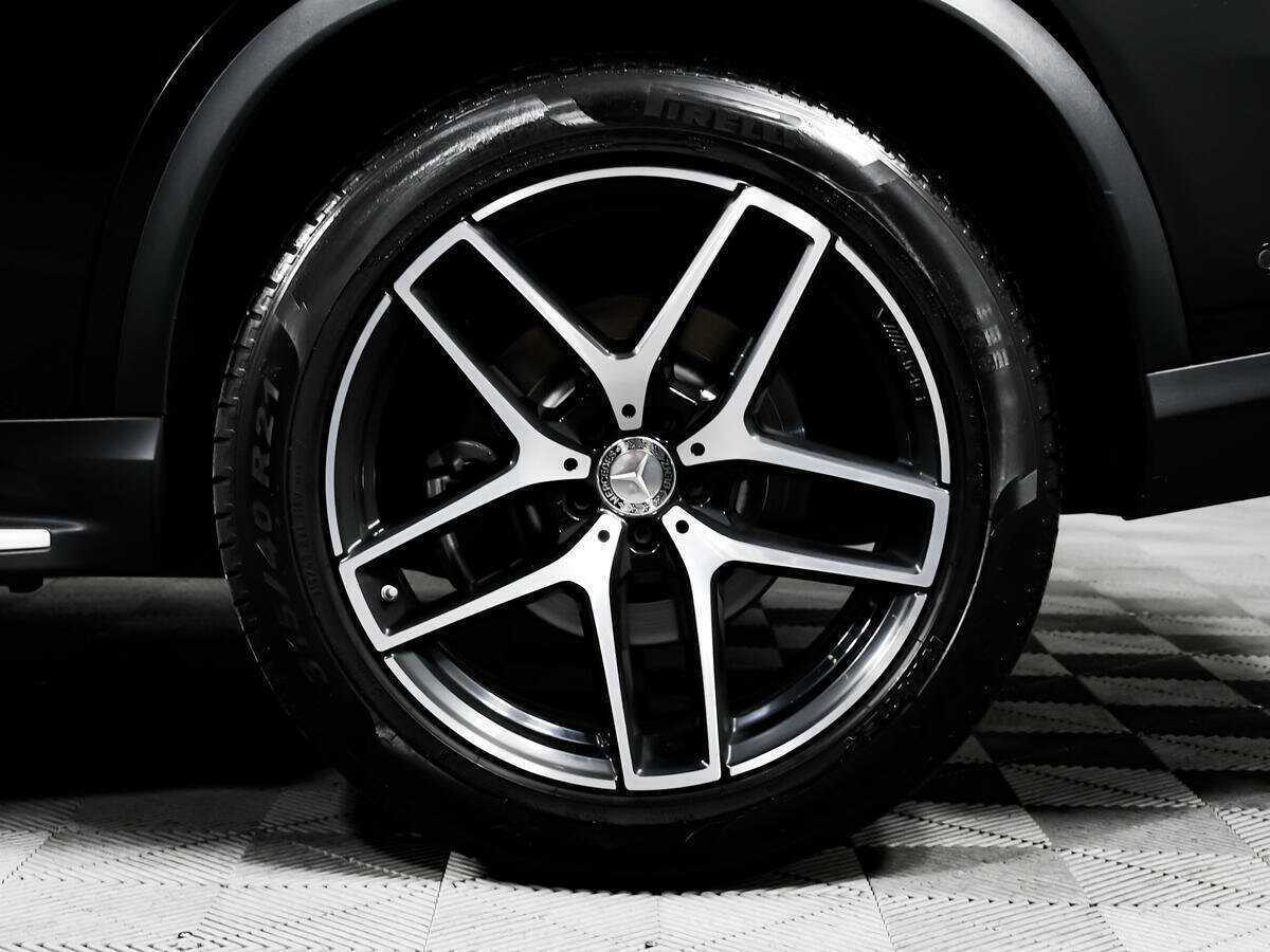 Mercedes-Benz GLE Coupe с пробегом — 2016 год. Фото: #13