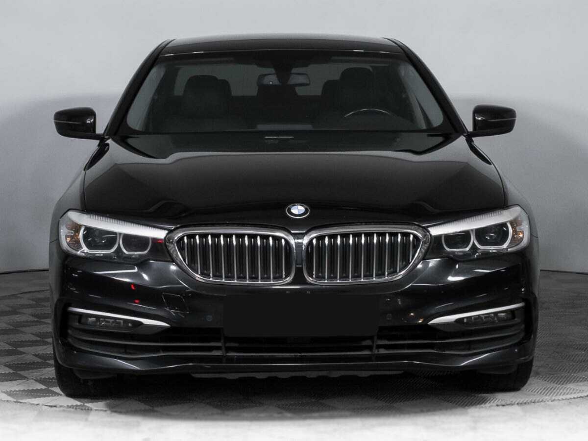 BMW 5 серии с пробегом — 2018 год. Фото: #1