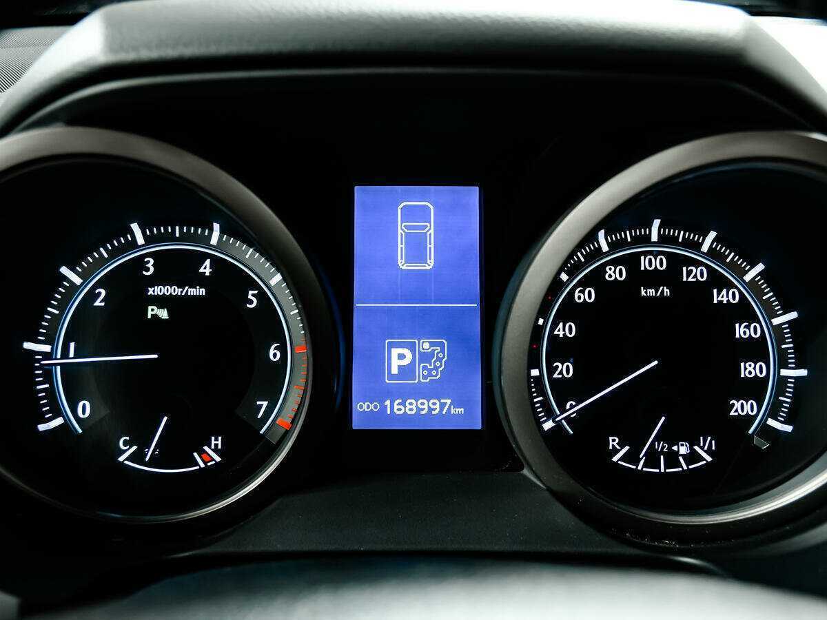 Toyota Land Cruiser Prado с пробегом — 2010 год. Фото: #7