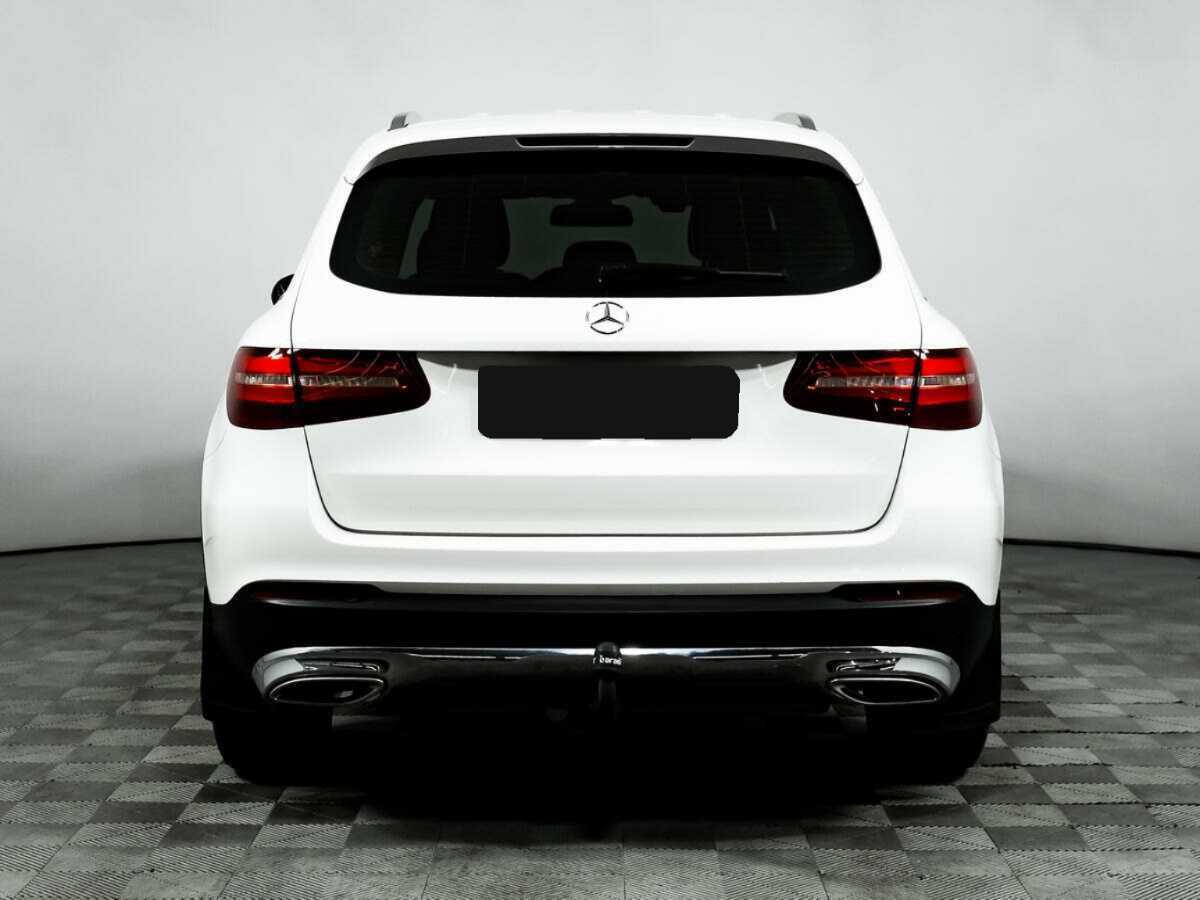 Mercedes-Benz GLC с пробегом — 2017 год. Фото: #4