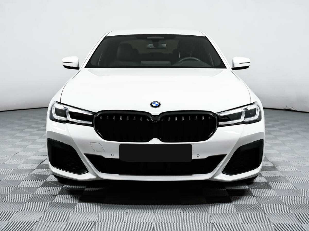 BMW 5 серии с пробегом — 2020 год. Фото: #1