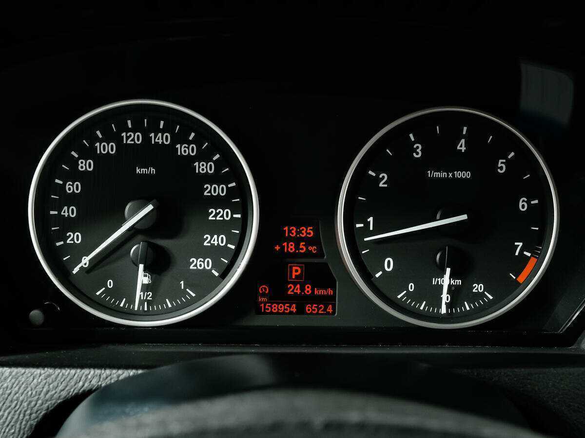 BMW X5 с пробегом — 2010 год. Фото: #9