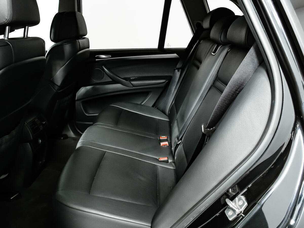 BMW X5 с пробегом — 2010 год. Фото: #11