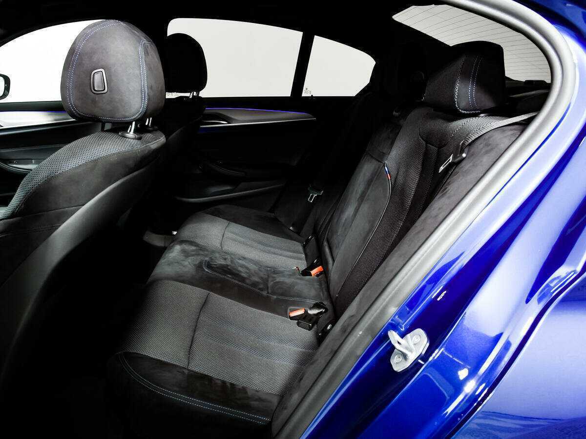 BMW 5 серии с пробегом — 2021 год. Фото: #11