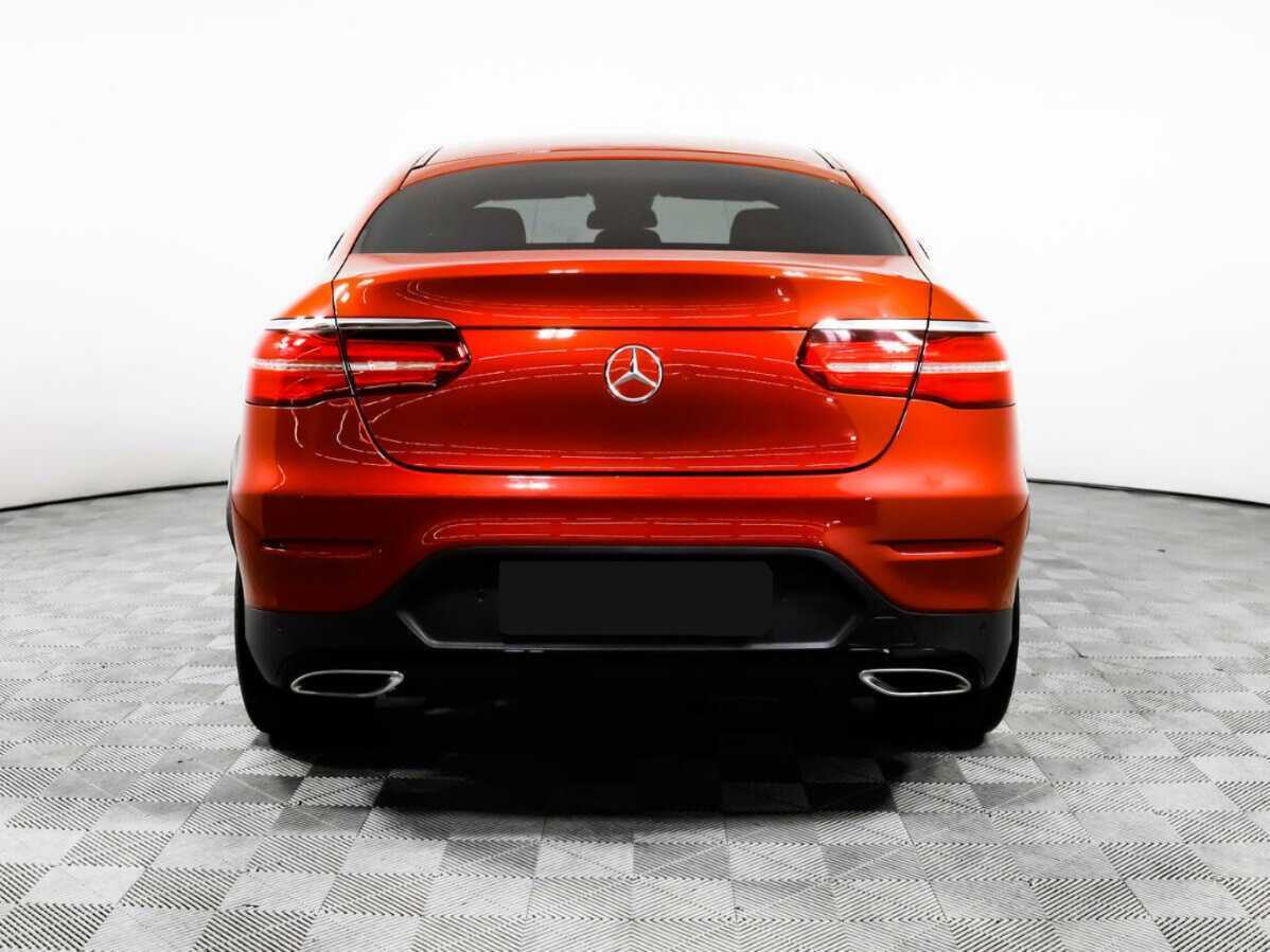 Mercedes-Benz GLC Coupe с пробегом — 2016 год. Фото: #5