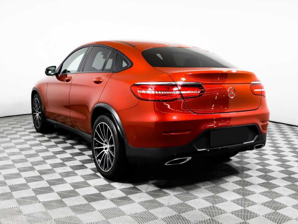 Mercedes-Benz GLC Coupe с пробегом — 2016 год. Фото: #6