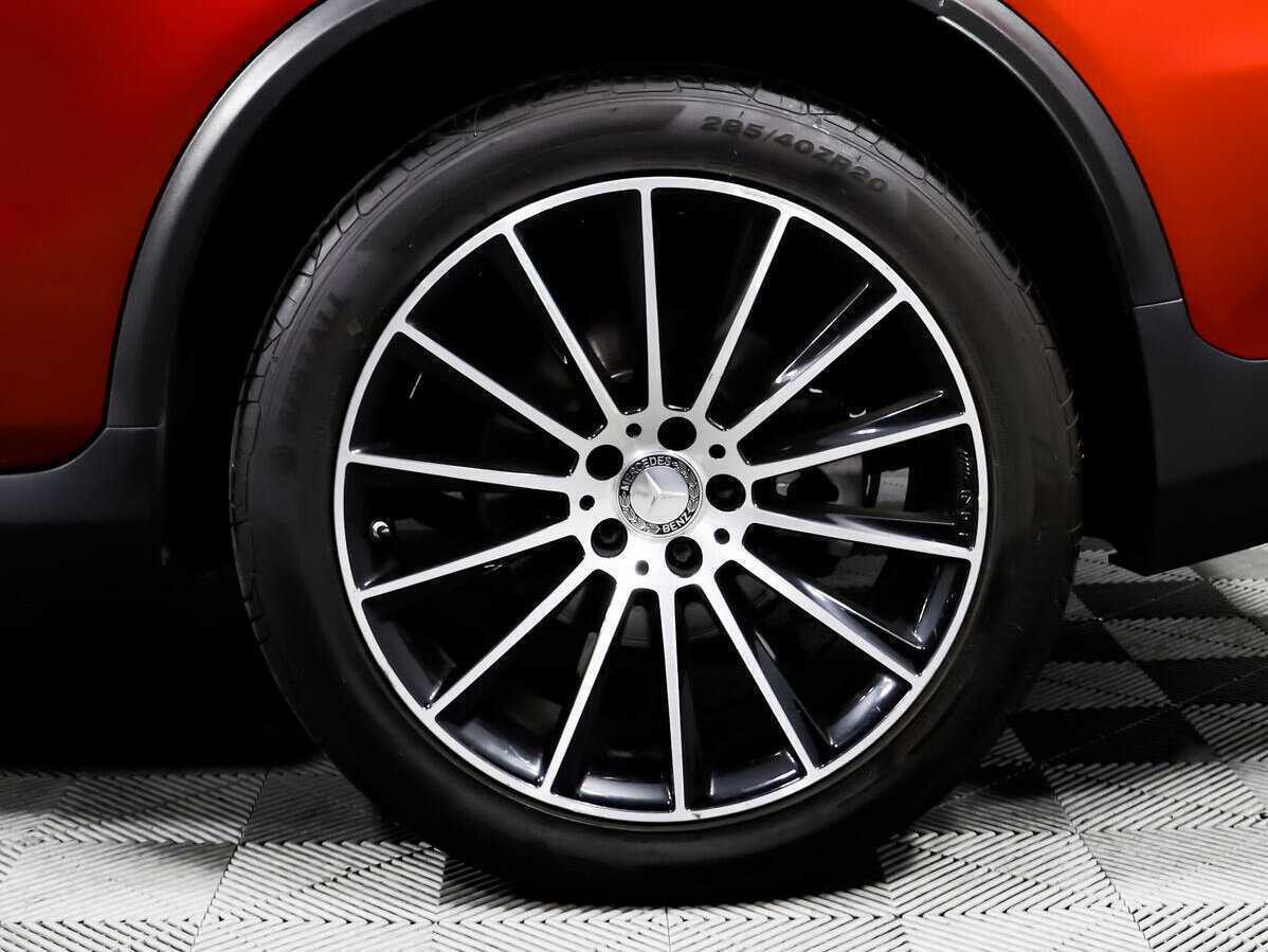 Mercedes-Benz GLC Coupe с пробегом — 2016 год. Фото: #13