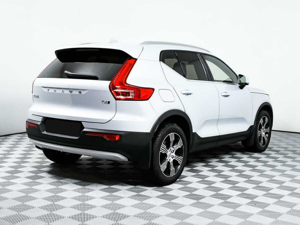 Volvo XC40 с пробегом — 2021 год. Фото: #4